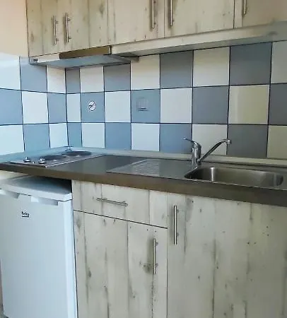 Aiolos Ii Apartament