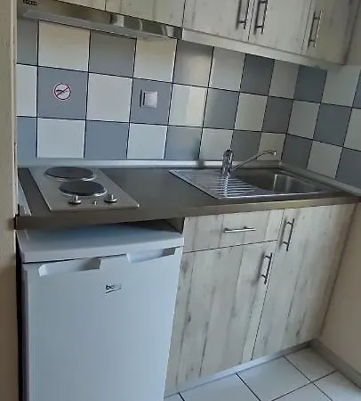 Aiolos Ii Apartament