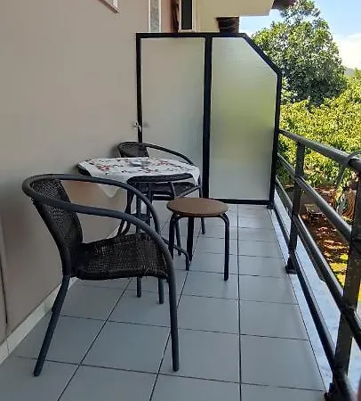 Aiolos Ii Apartament *